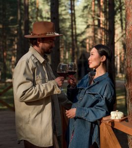 Couple dans la forêt (TA)